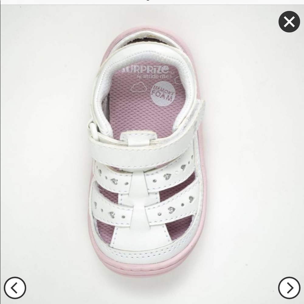 Stride Rite Didi Sneaker Sandal size 5
